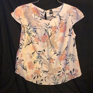 White floral cap sleeve shirt